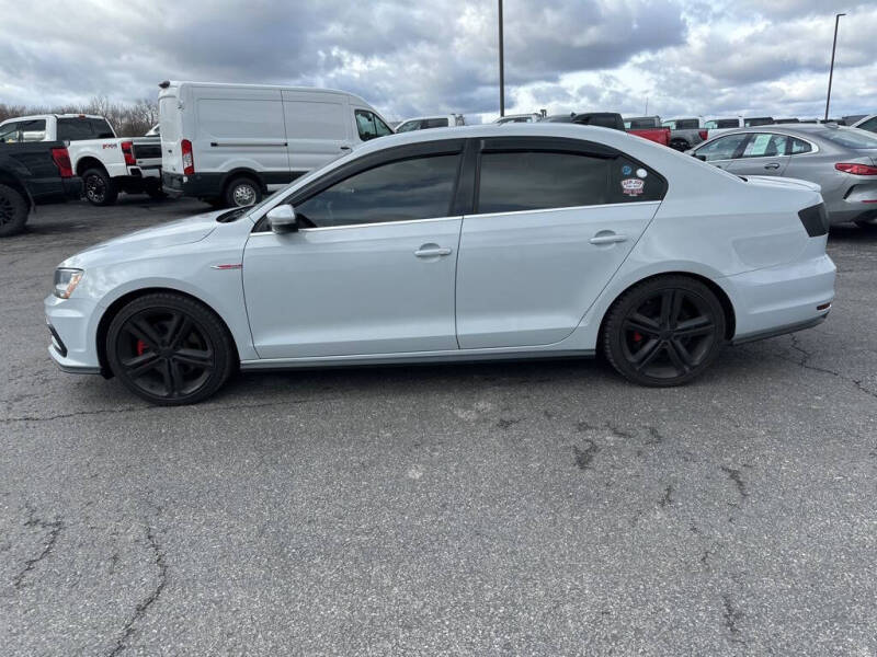 2017 Volkswagen Jetta 2.0T GLI