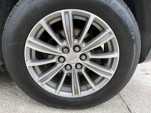 2017 Cadillac XT5 Luxury