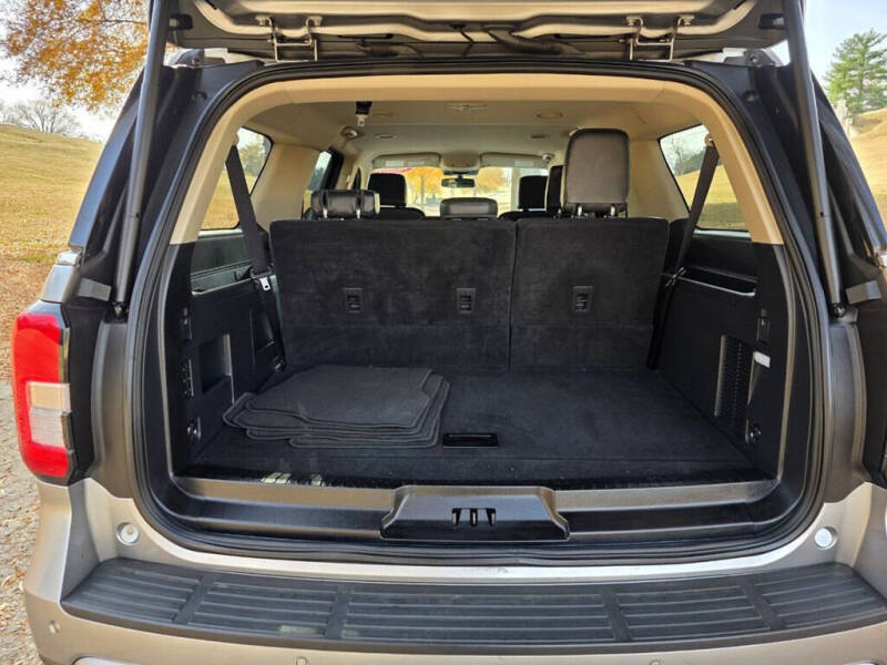 2023 Ford Expedition MAX XLT