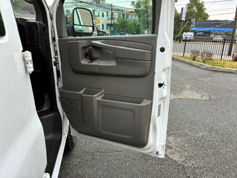 2015 Chevrolet Express 2500