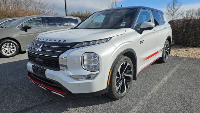 2024 Mitsubishi Outlander Plug-in Hybrid RALLIART's photo