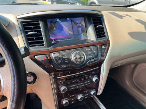 2014 Nissan Pathfinder Platinum