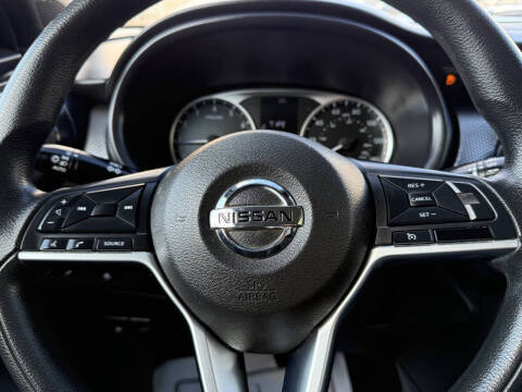 2020 Nissan Kicks S