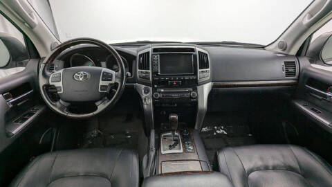 2015 Toyota Land Cruiser