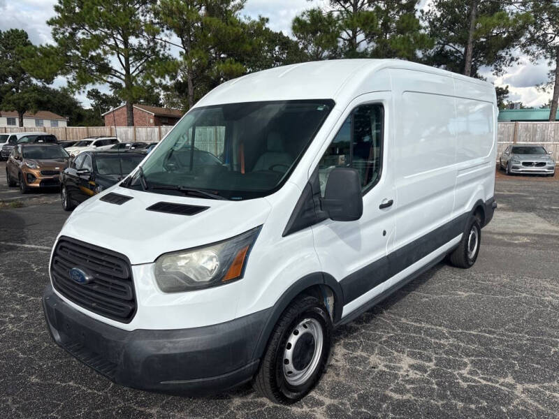 2016 Ford Transit Base's photo