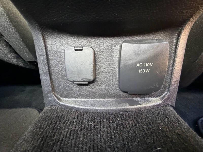 2013 Ford Fusion Hybrid SE