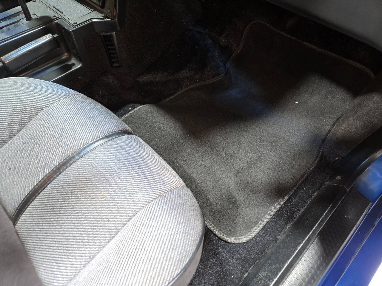 1990 Chevrolet Camaro 52