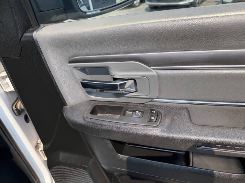 2022 RAM 1500 Classic SLT