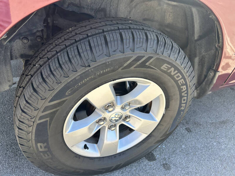 2021 RAM 1500 Classic SLT