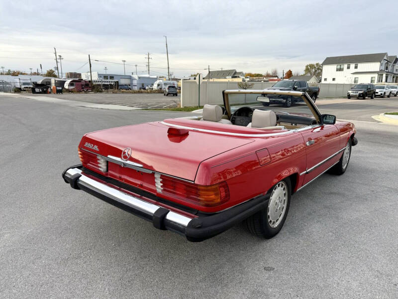 1987 Mercedes-Benz 560-Class 560 SL