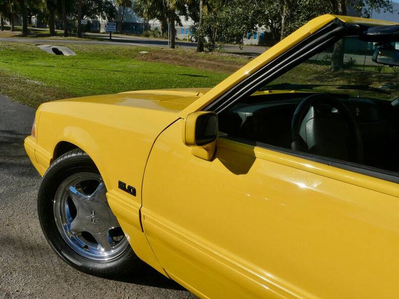 1993 Ford Mustang LX 5.0