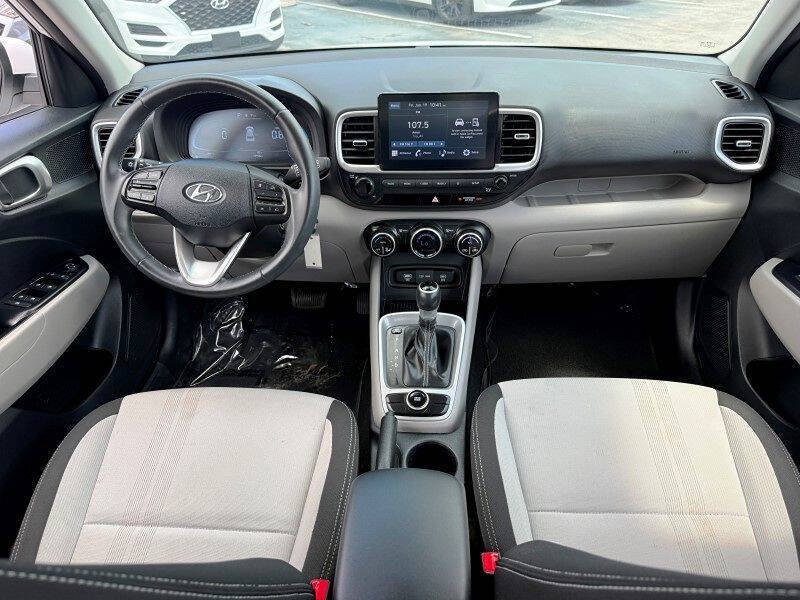 2023 Hyundai Venue SEL
