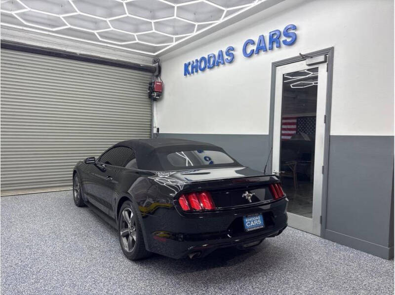 2016 Ford Mustang V6