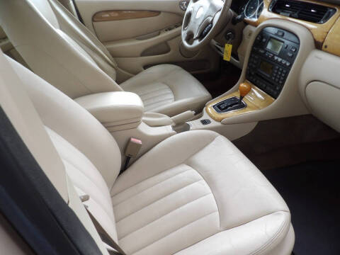 2003 Jaguar X-Type 2.5