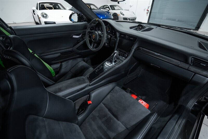 2019 Porsche 911 GT3 RS