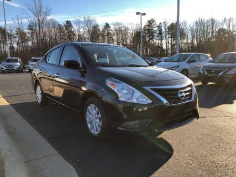 2019 Nissan Versa SV