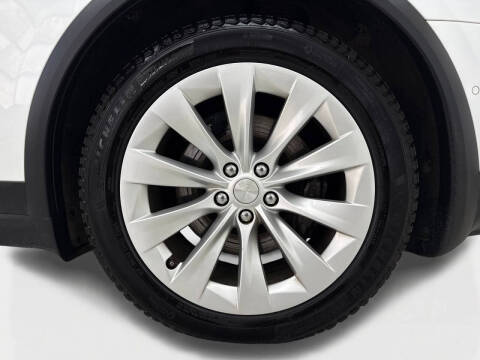 2016 Tesla Model X 75D