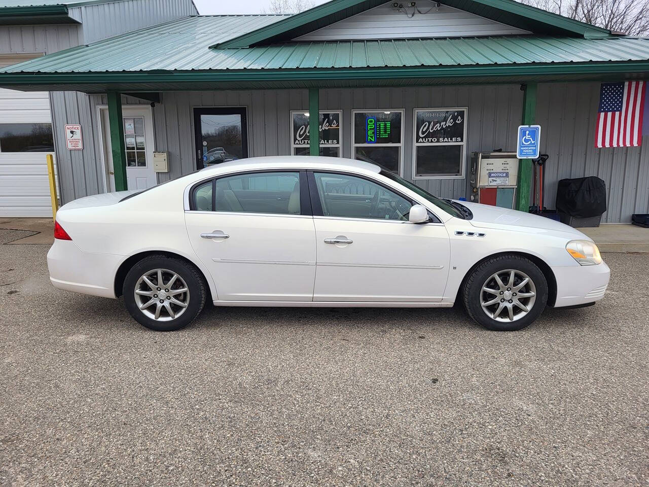 2006 Buick Lucerne for sale at Clarks Auto Sales Inc in Lakeview, MI