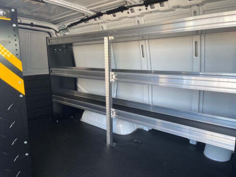 2025 Chevrolet Express 2500