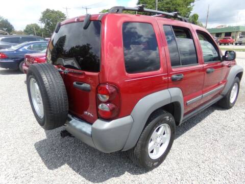 2005 Jeep Liberty for sale at English Autos in Grove City PA