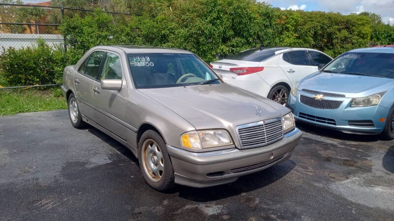 1998 Mercedes-Benz C-Class C 230's photo