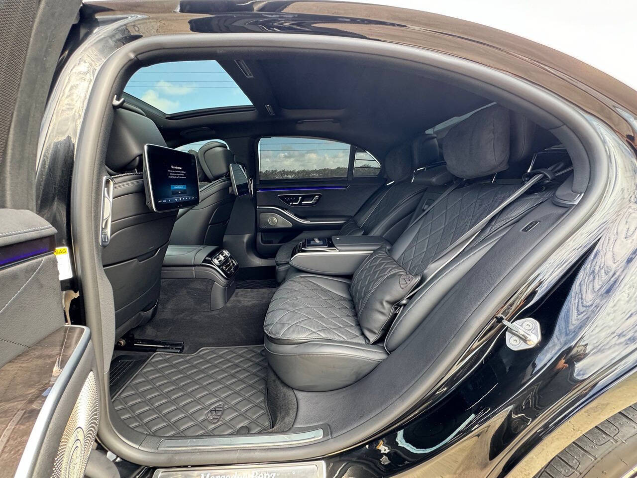 2021 Mercedes-Benz S-Class for sale at Carnival Car Company in Victoria, TX