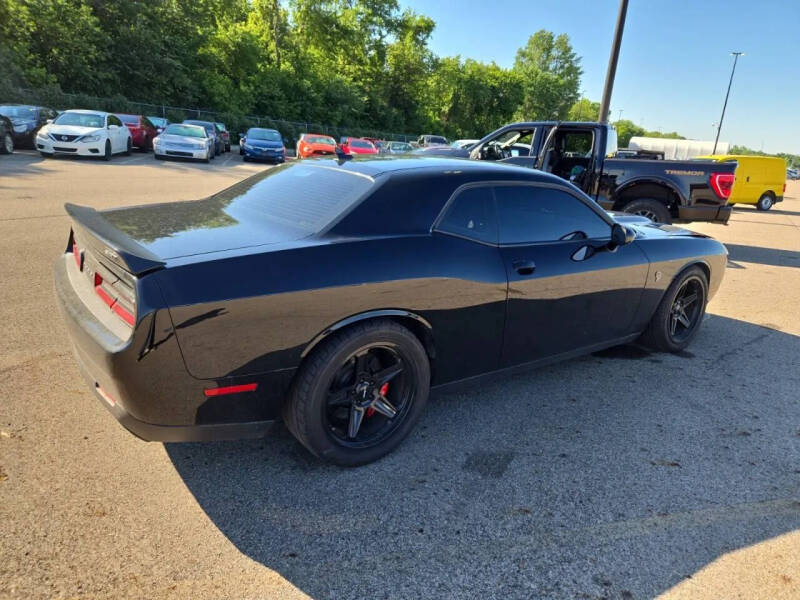 2016 Dodge Challenger SRT Hellcat