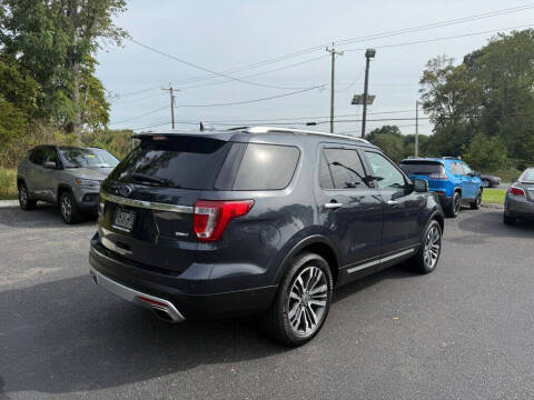 2017 Ford Explorer Platinum