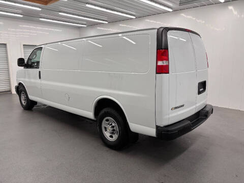 2020 Chevrolet Express 3500