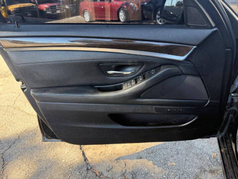 2016 BMW 5 Series 528i