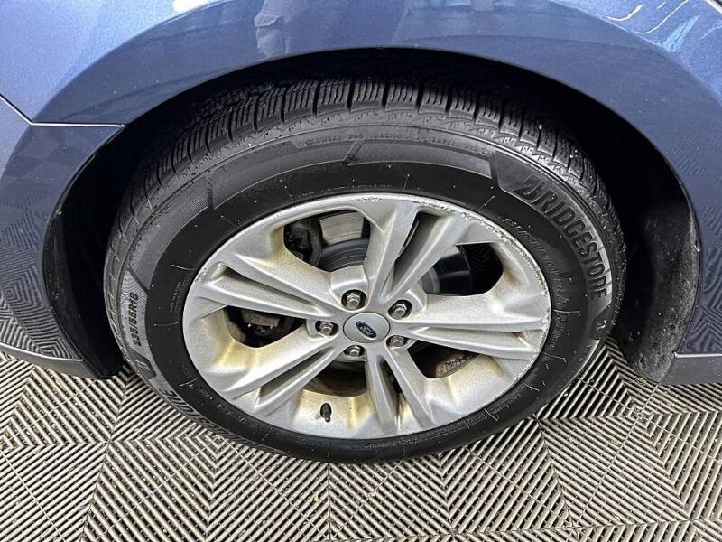 2019 Ford Taurus SEL