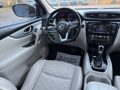 2020 Nissan Rogue Sport SV