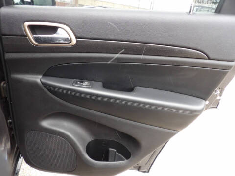 2017 Jeep Grand Cherokee Laredo E