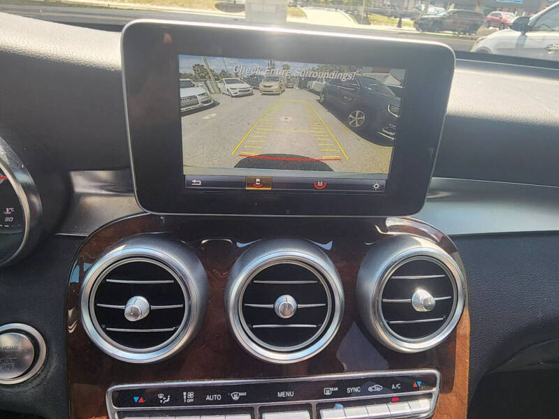 2017 Mercedes-Benz GLC GLC 300