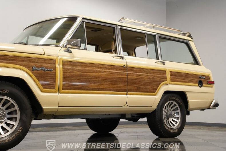 1989 Jeep Grand Wagoneer