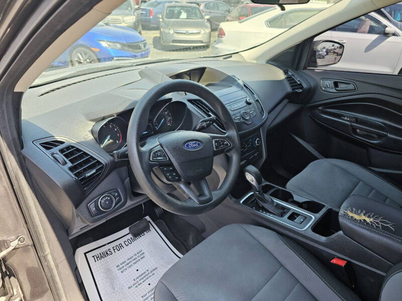 2019 Ford Escape S