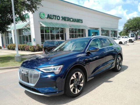 2021 Audi e-tron quattro Premium