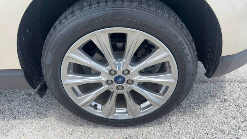 2018 Ford Edge Titanium