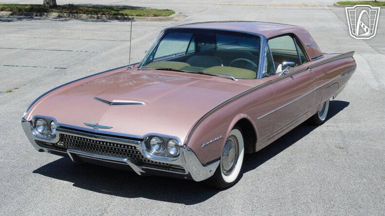 1962 Ford Thunderbird