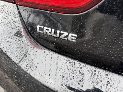 2017 Chevrolet Cruze LT Auto
