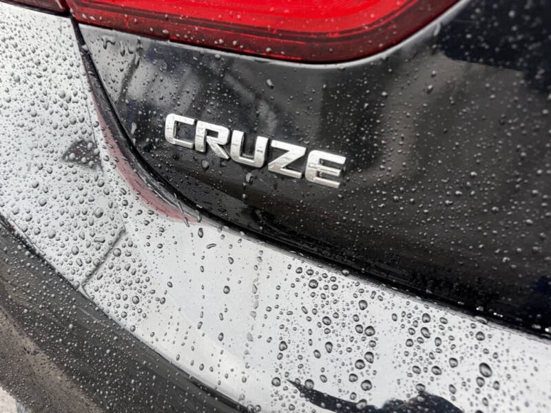2017 Chevrolet Cruze LT Auto