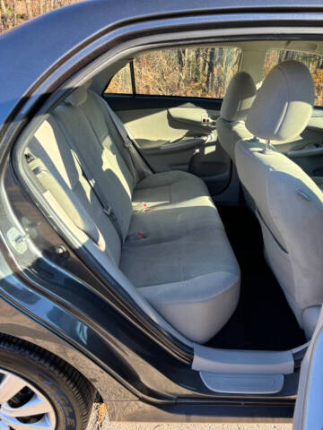 2012 Toyota Corolla LE