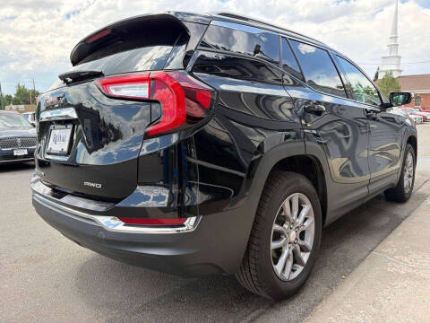 2023 GMC Terrain SLT