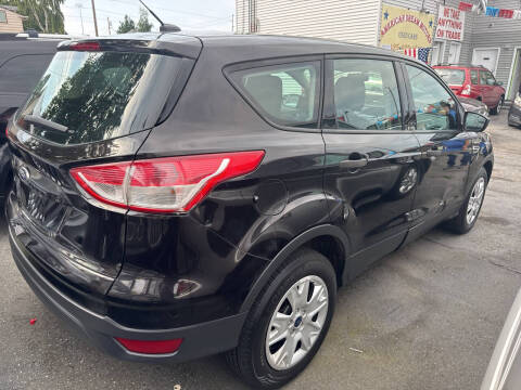 2013 Ford Escape S