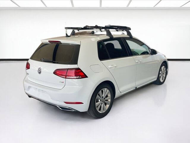 2018 Volkswagen Golf TSI SE
