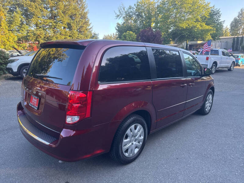 2017 Dodge Grand Caravan SE