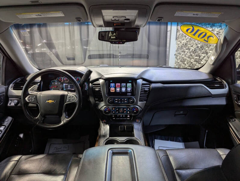 2016 Chevrolet Suburban LT