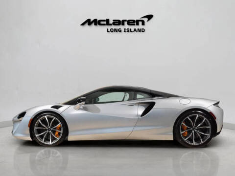2023 McLaren Artura