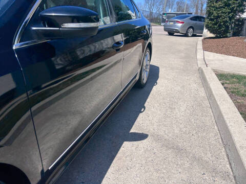 2014 Volkswagen Passat 2.0L TDI SEL Premium