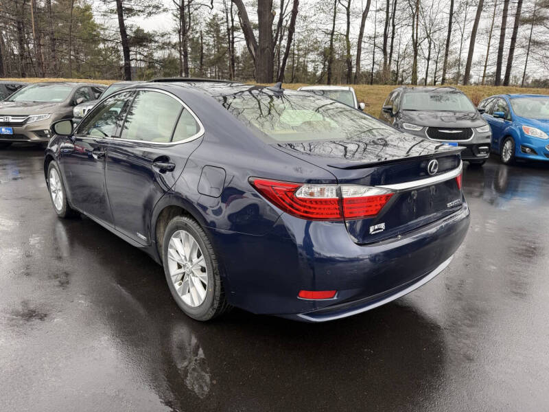 2013 Lexus ES 300h